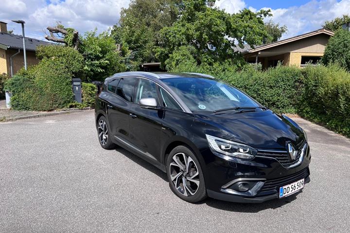 Sort Renault Grand Scenic IV fra 2017