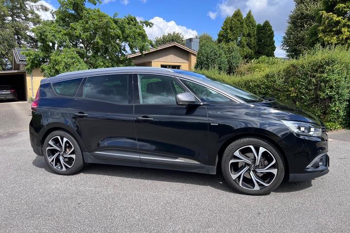 Sort Renault Grand Scenic IV fra 2017