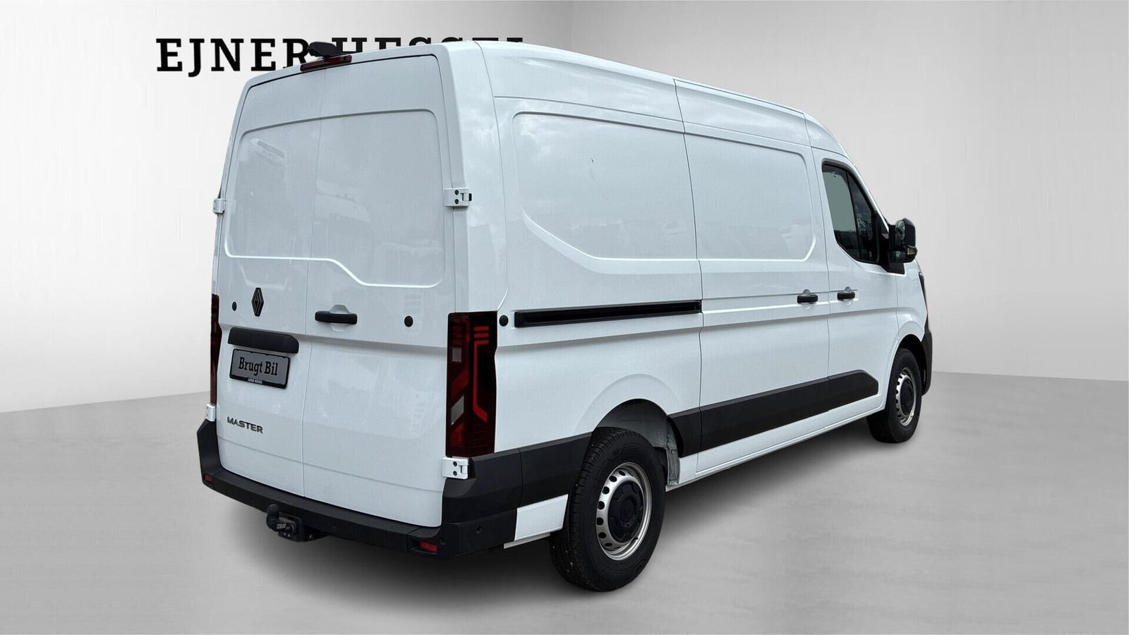 Hvid Renault Master V T33 fra 2025