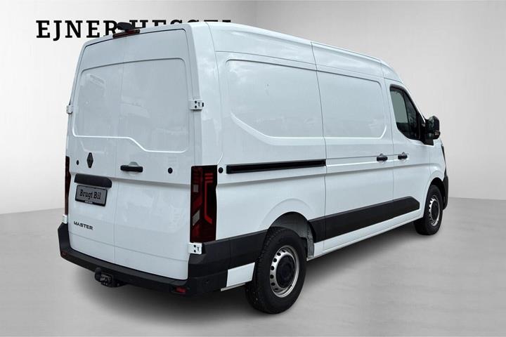 Hvid Renault Master V T33 fra 2025