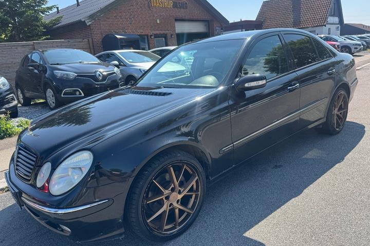 undefined Mercedes E270 fra 2002
