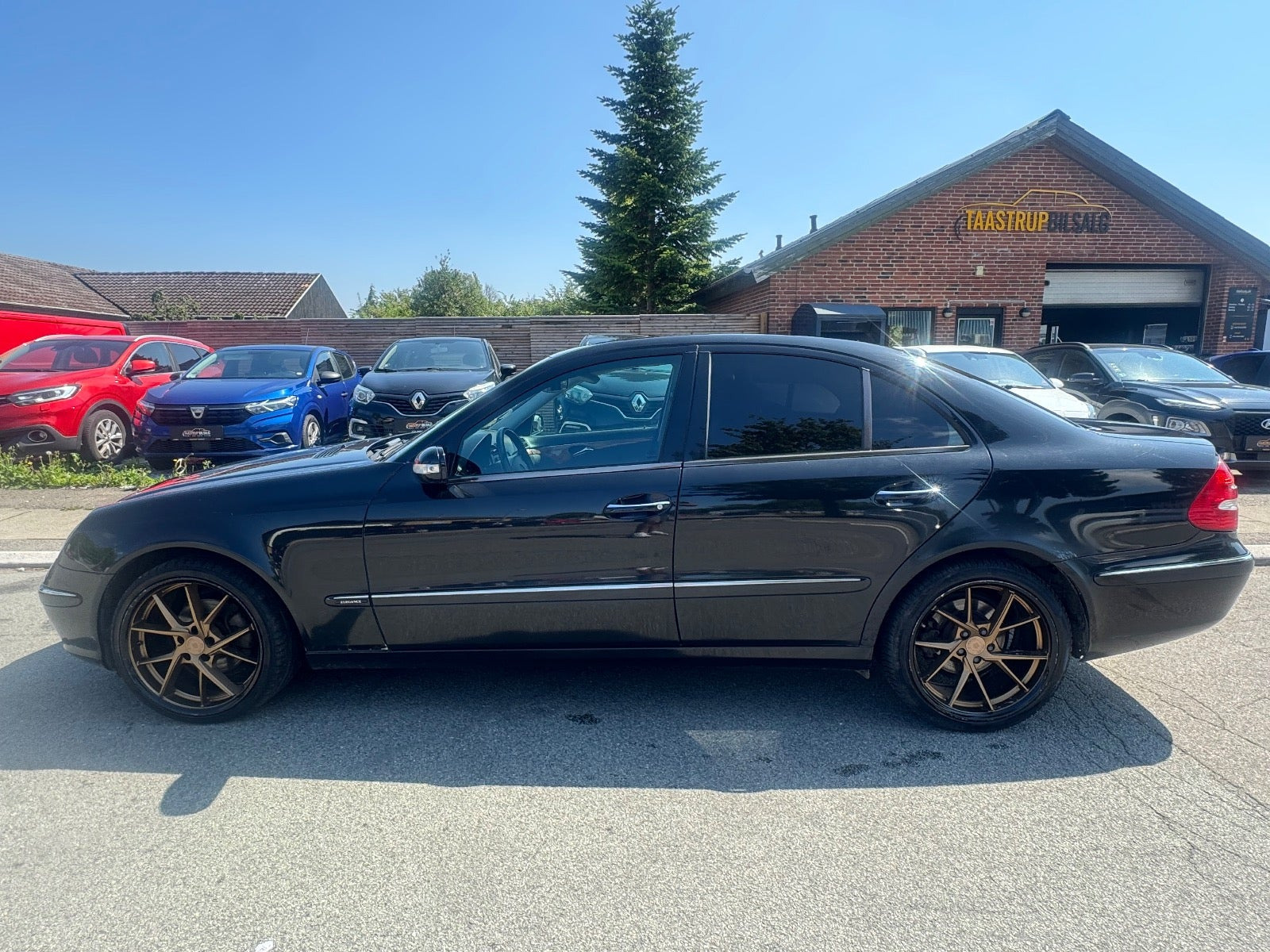 undefined Mercedes E270 fra 2002