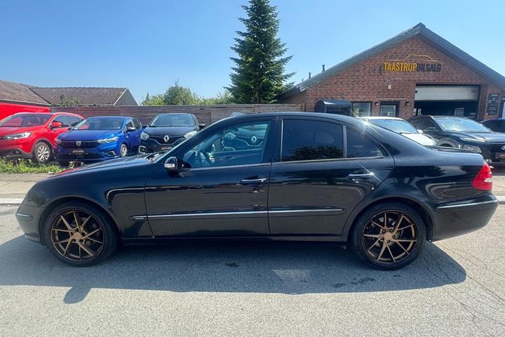 undefined Mercedes E270 fra 2002