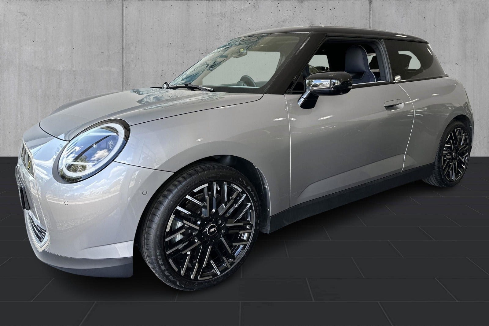 Grå Mini Cooper SE fra 2024