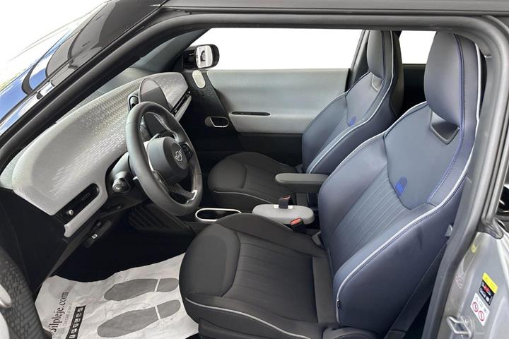 Grå Mini Cooper SE fra 2024