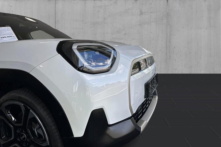 Hvid Mini Aceman SE fra 2025