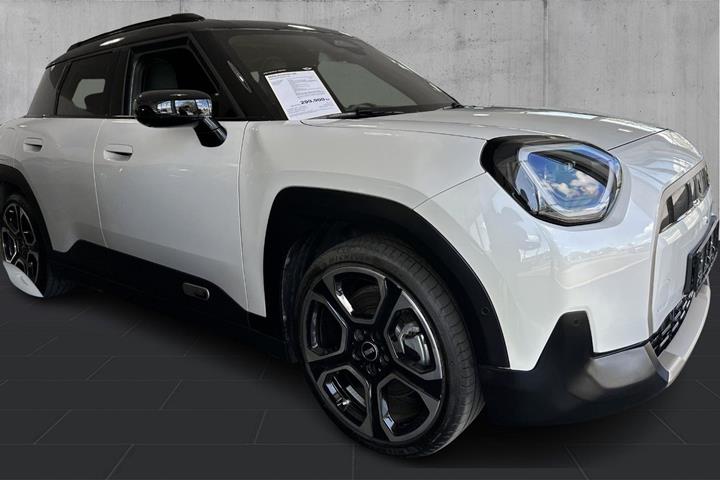 Hvid Mini Aceman SE fra 2025