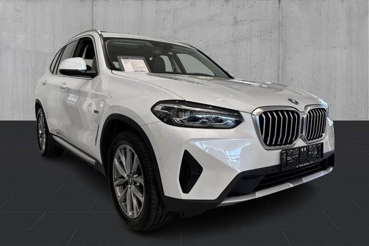 Hvid BMW X3 fra 2022