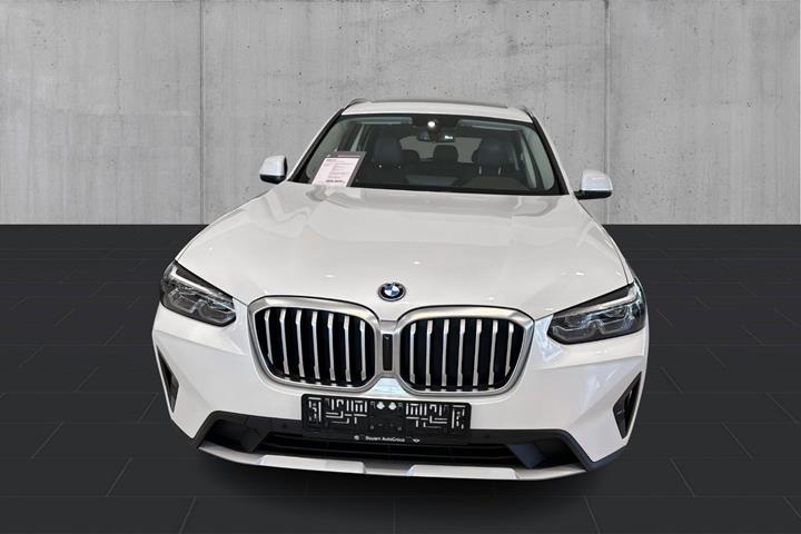 Hvid BMW X3 fra 2022