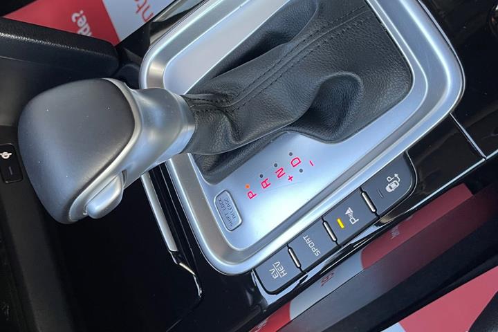 Sort Kia Ceed fra 2020