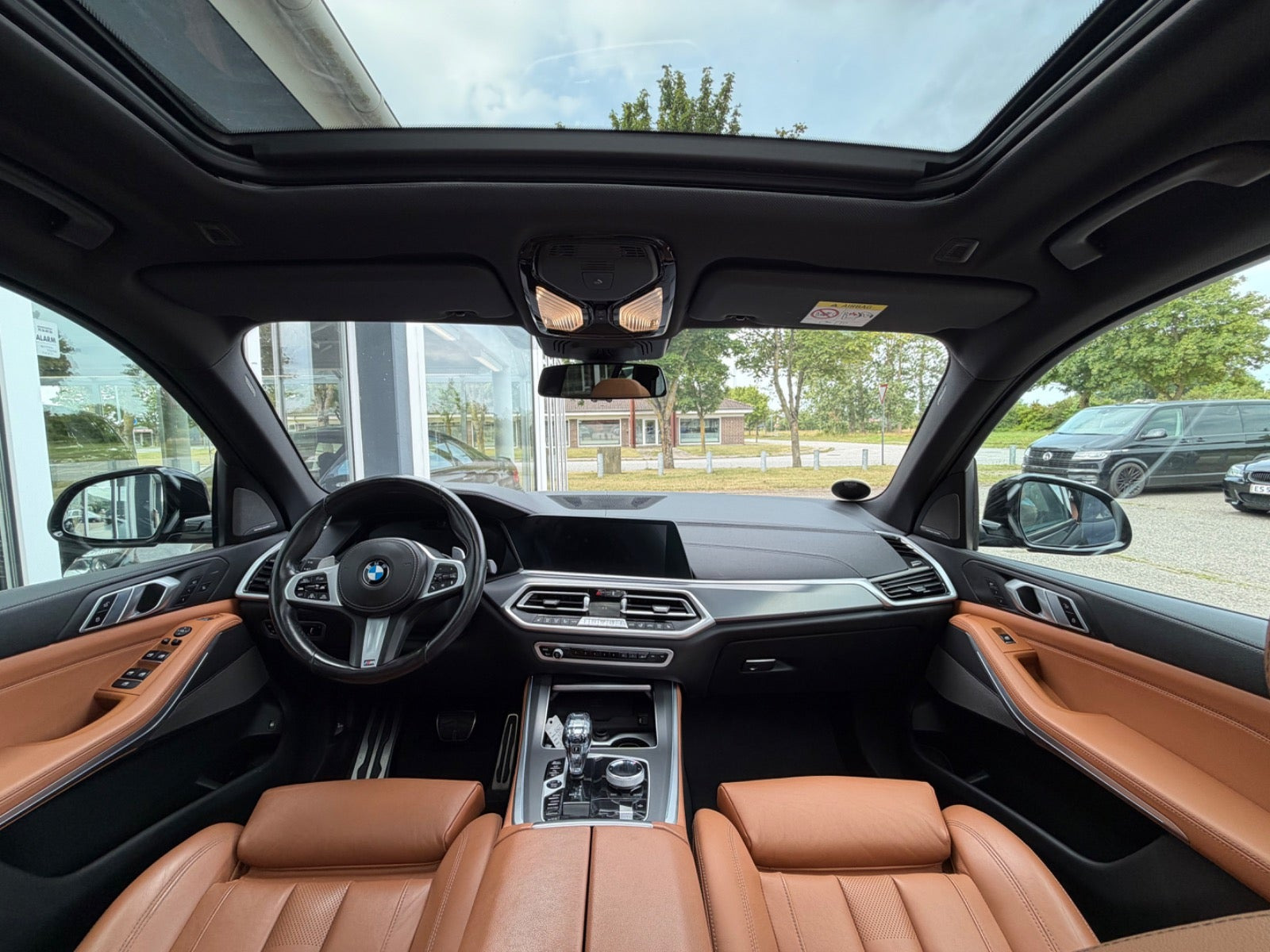 Sort BMW X5 fra 2021