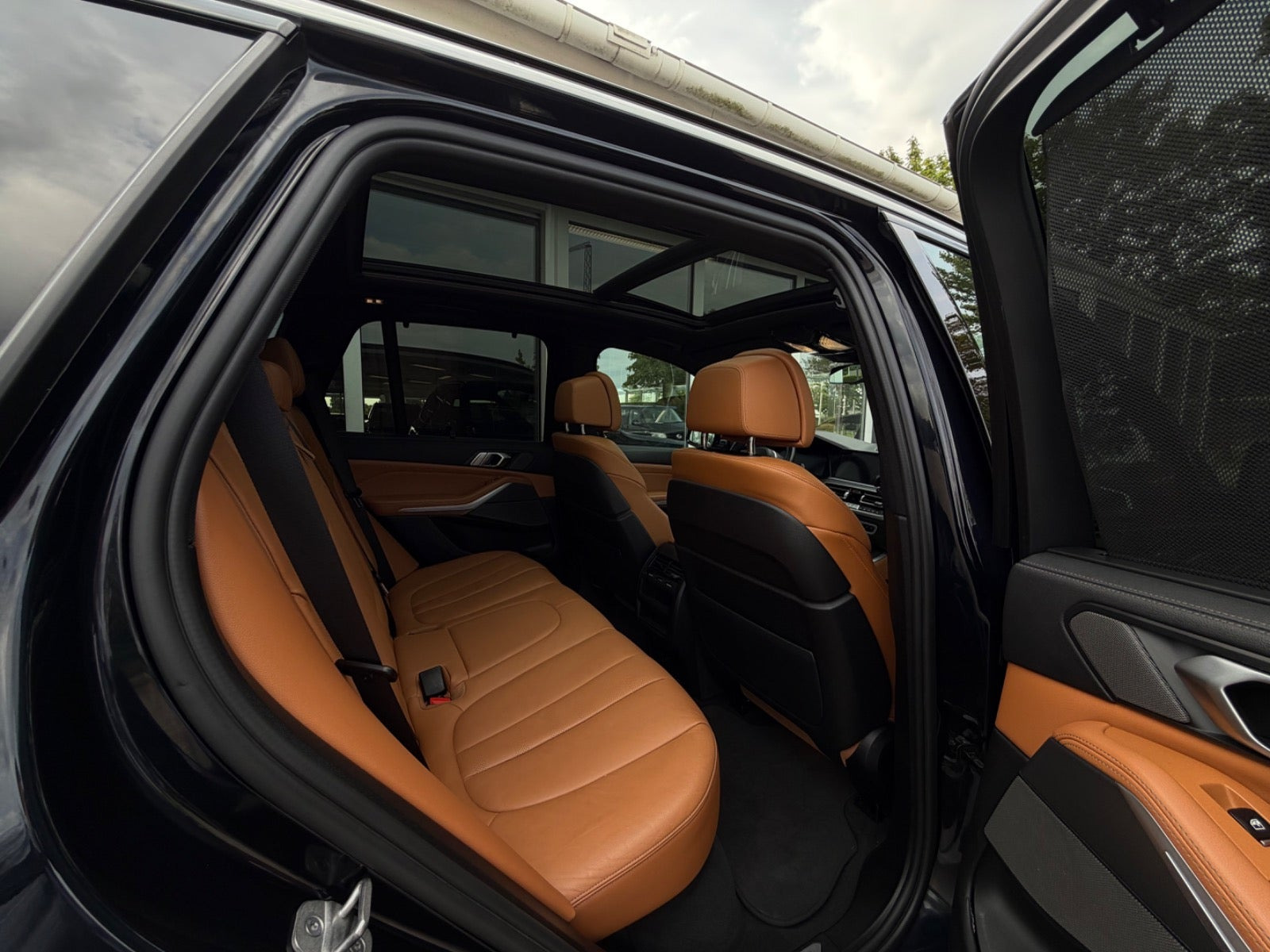 Sort BMW X5 fra 2021