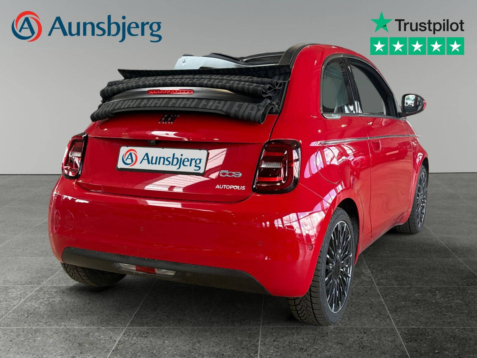 Rød Fiat 500e fra 2024