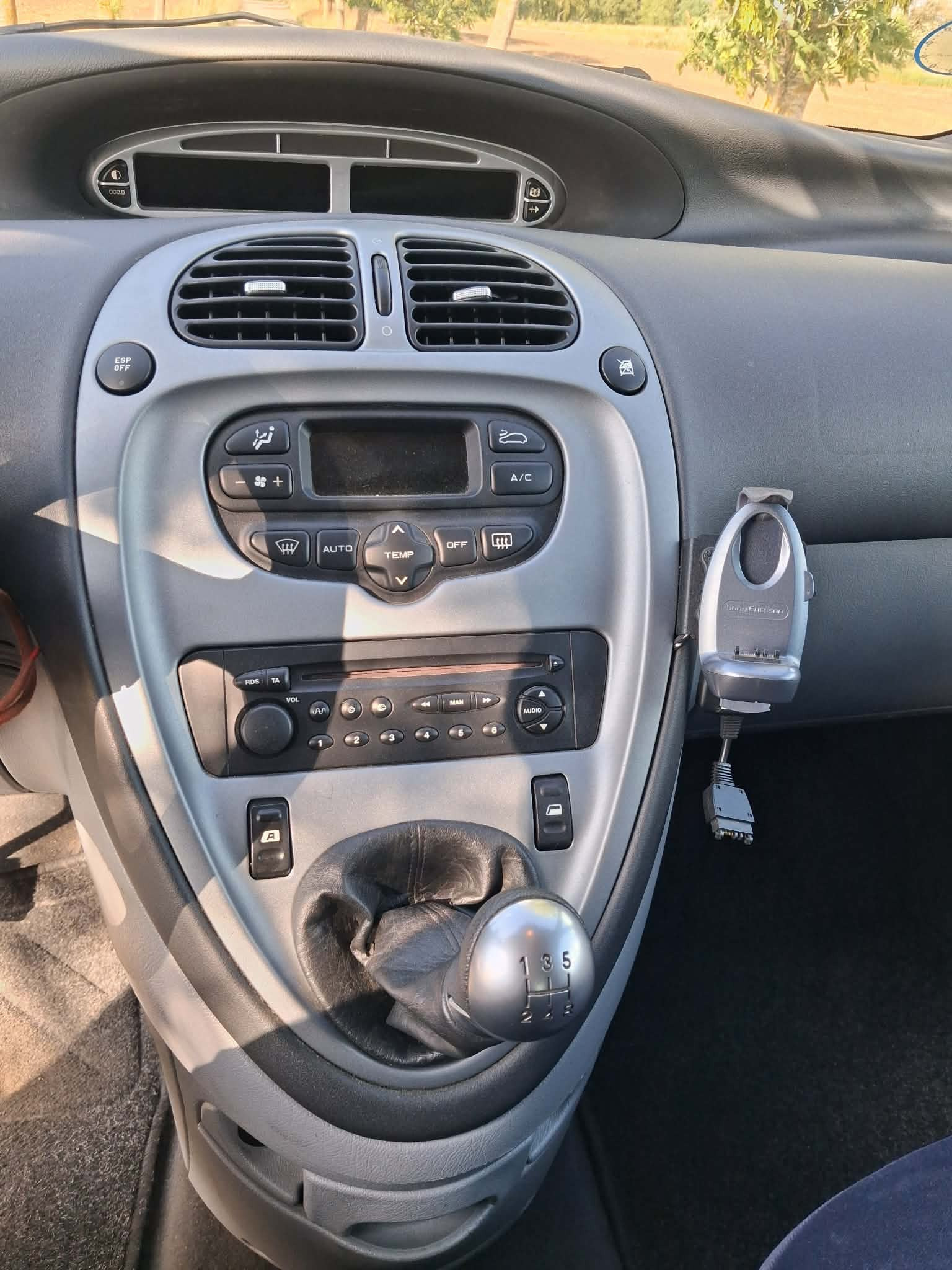 Sølv Citroën Xsara Picasso fra 2004