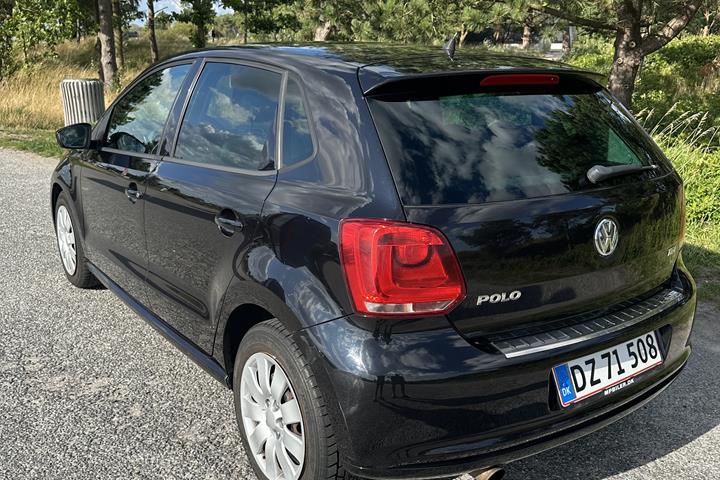 Sort VW Polo fra 2009