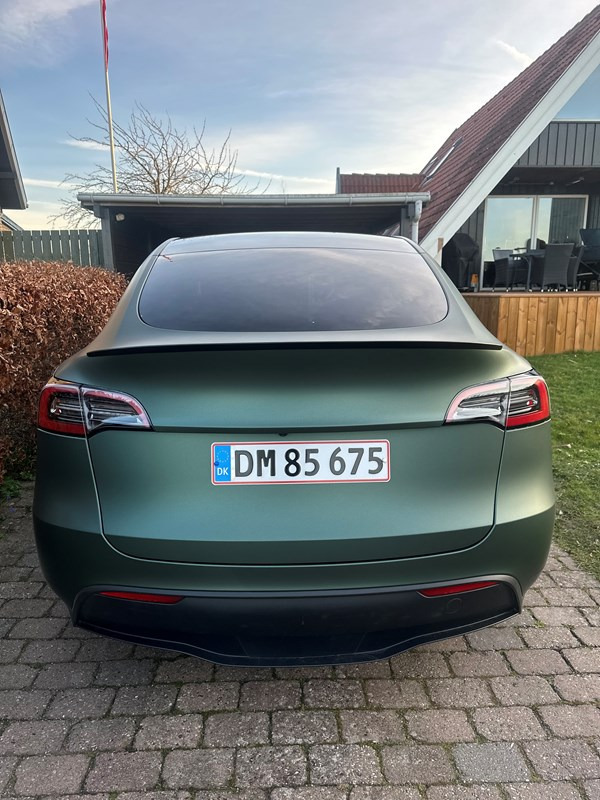undefined Tesla Model Y fra 2023
