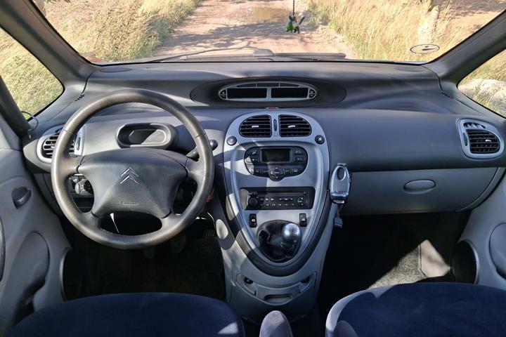 Sølv Citroën Xsara Picasso fra 2004