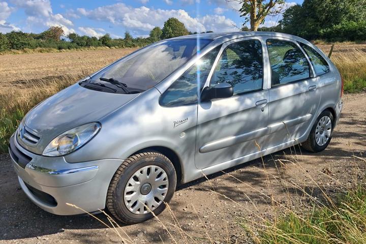 Sølv Citroën Xsara Picasso fra 2004