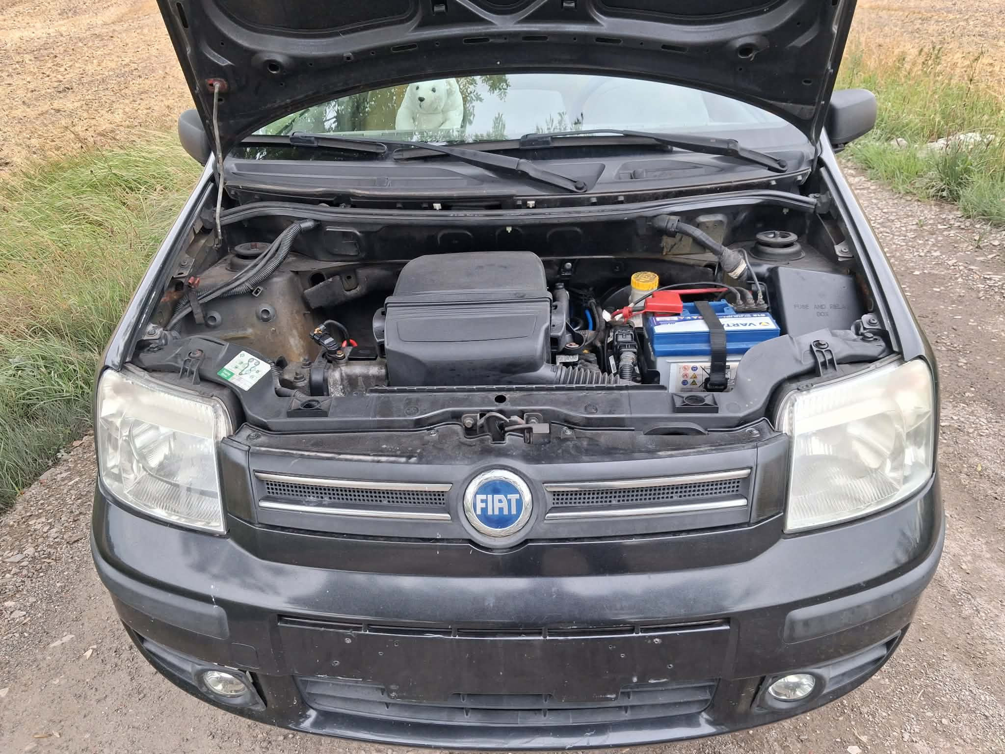 Sort Fiat Panda fra 2003