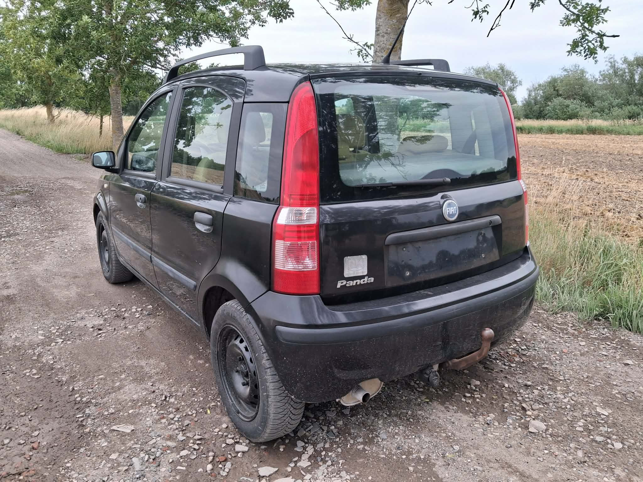 Sort Fiat Panda fra 2003