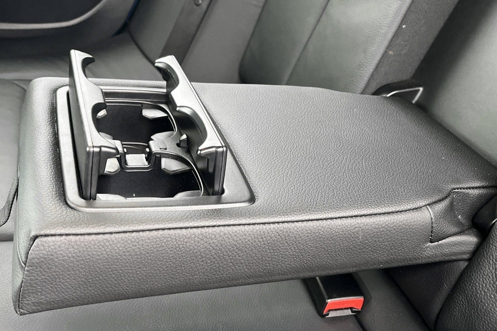 Blå BMW 116i fra 2019