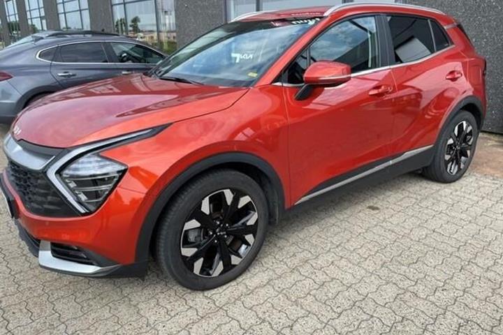 Orange Kia Sportage fra 2022