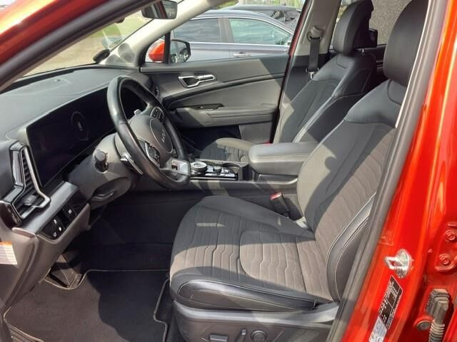 Orange Kia Sportage fra 2022