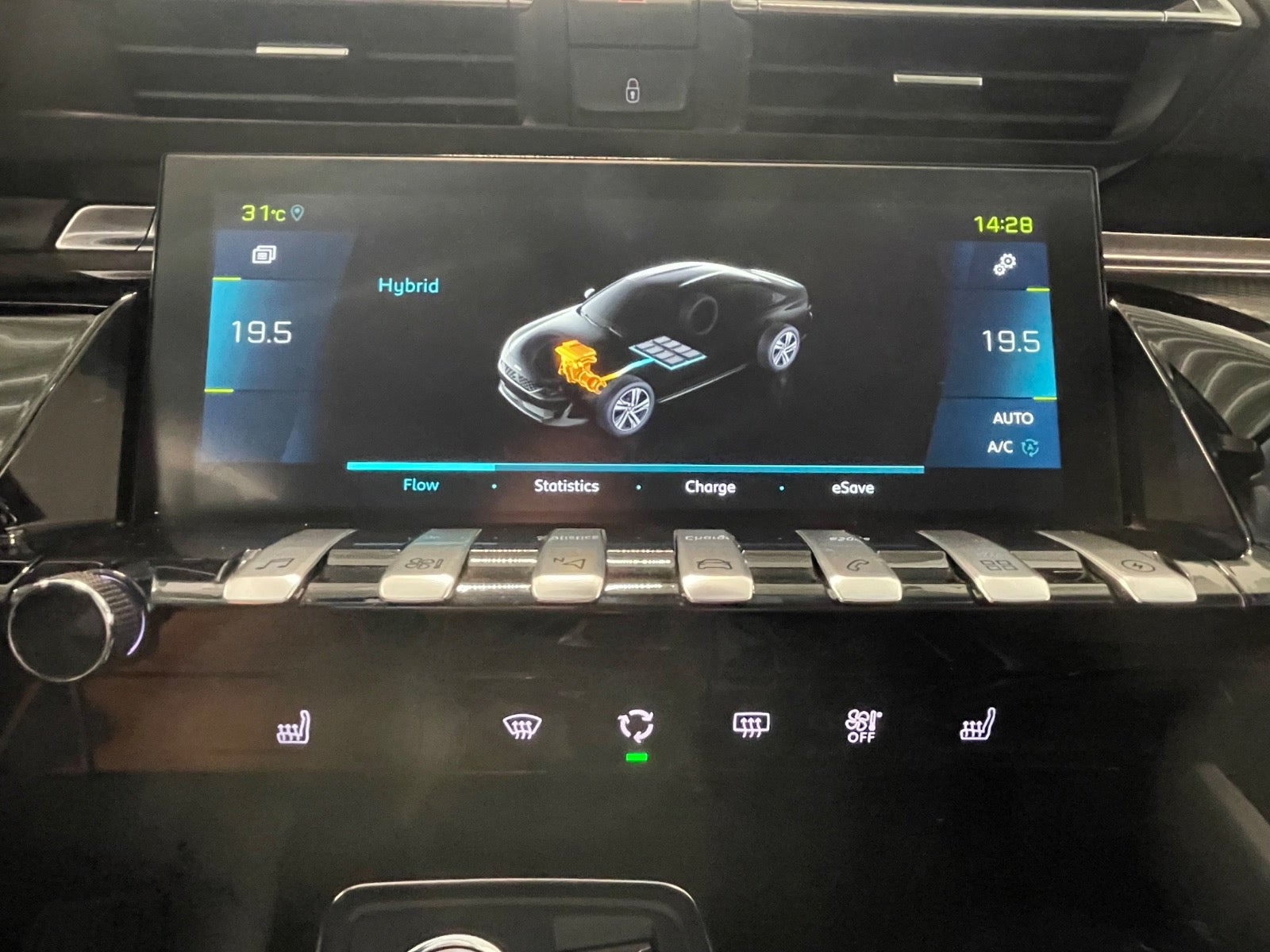 Grå Peugeot 508 fra 2021