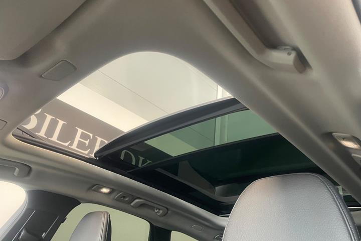 Brun Volvo XC60 fra 2023