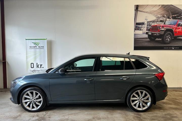 Sort Skoda Scala fra 2020