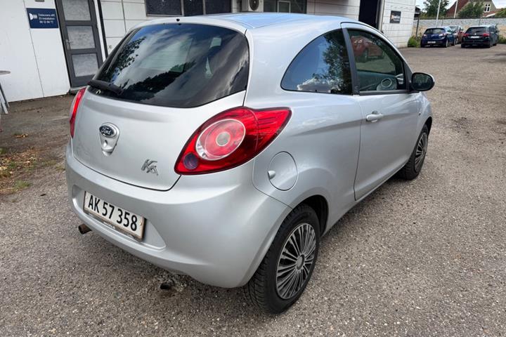 Sort Ford Ka fra 2014