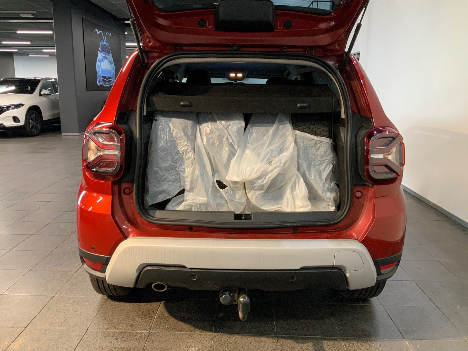 Rød Dacia Duster fra 2021