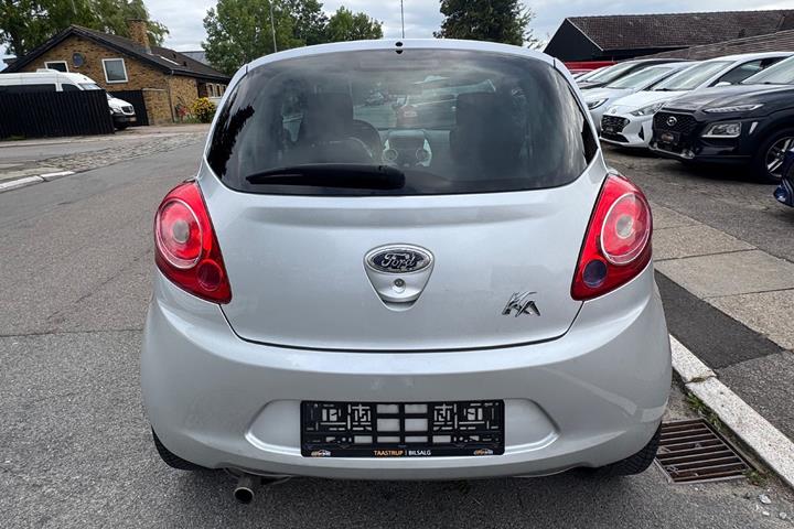 Sort Ford Ka fra 2013