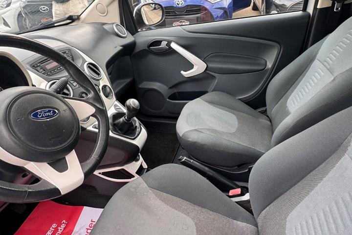 Sort Ford Ka fra 2013