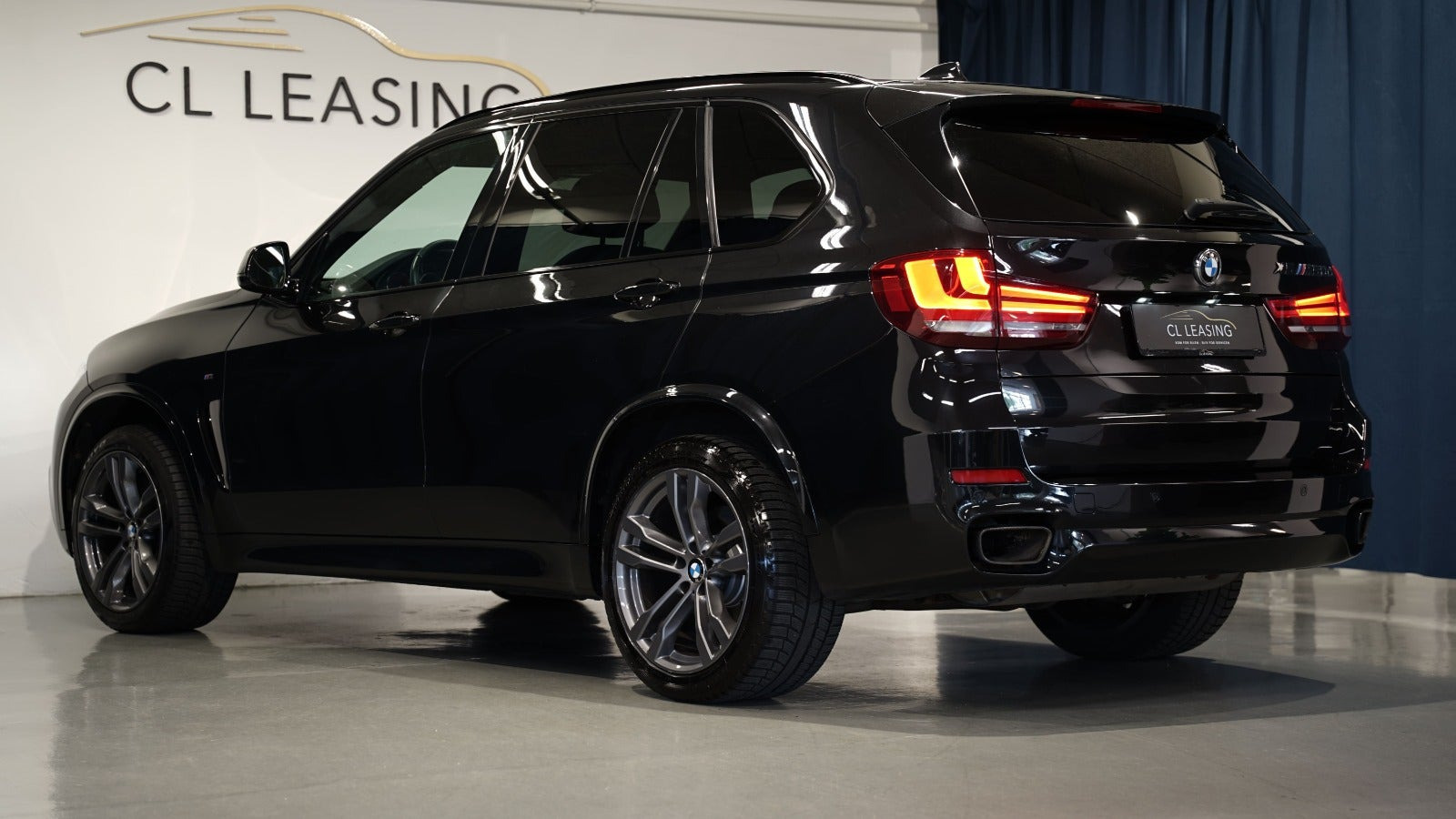 Sort BMW X5 fra 2013