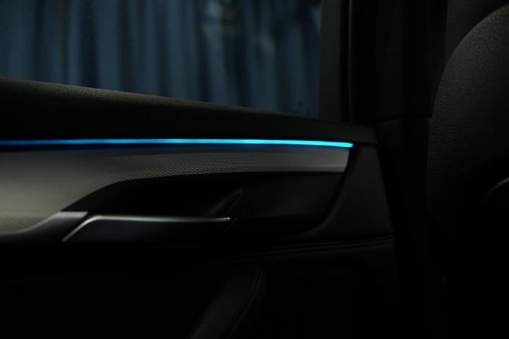 Sort BMW X5 fra 2013