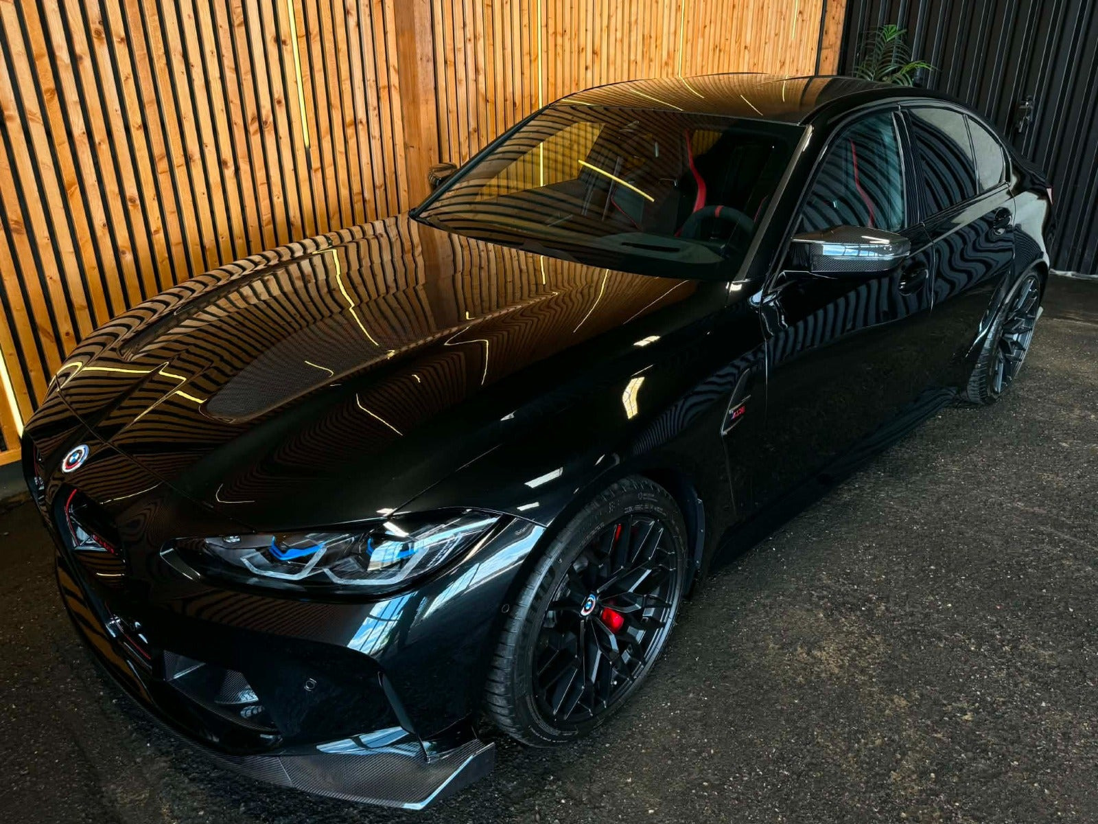 Sort BMW M3 fra 2023