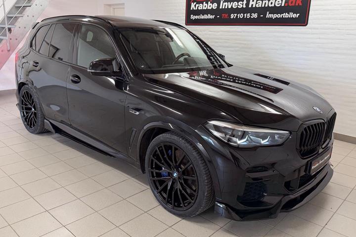 Sort BMW X5 fra 2022