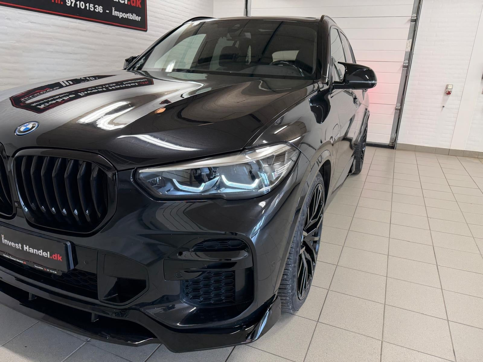Sort BMW X5 fra 2022