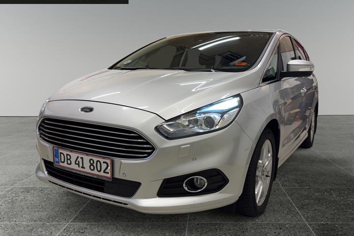Grå Ford S-MAX fra 2019