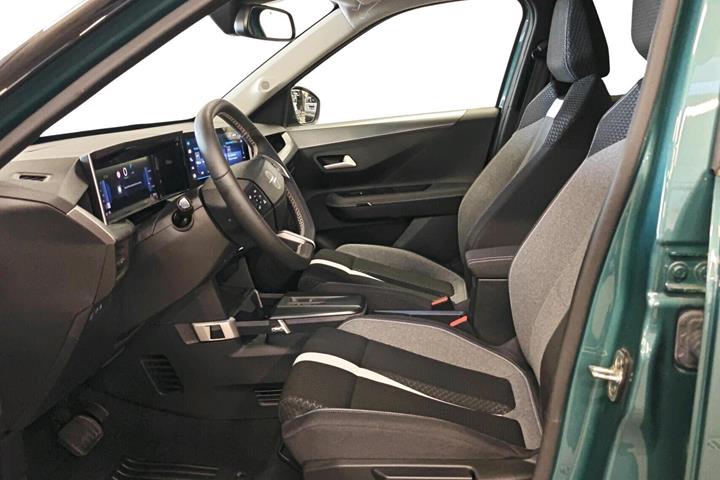 Grøn Opel Frontera fra 2025