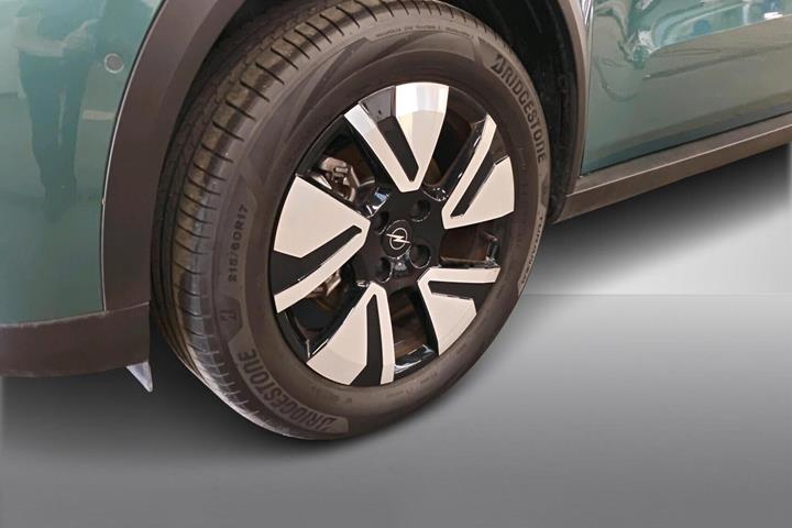 Grøn Opel Frontera fra 2025