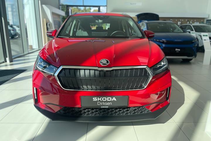 Rød Skoda Enyaq fra 2025