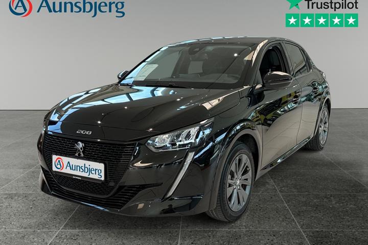 Sort Peugeot e-208 fra 2023