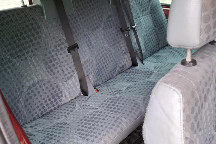 Rød Ford Transit fra 2009