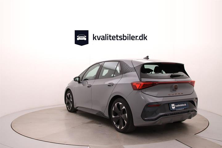 Grå Cupra Born fra 2024