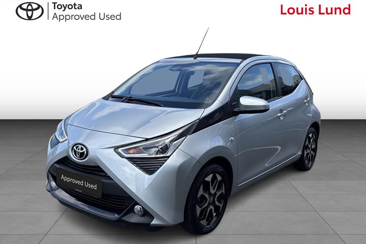 Sølv Toyota Aygo fra 2020