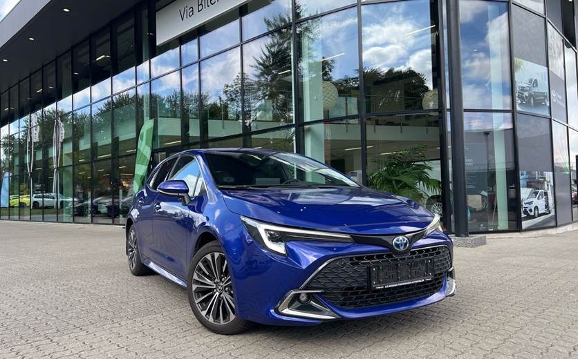 Toyota Corolla 1,8 Hybrid Style E-CVT 140HK 5d Trinl. Gear