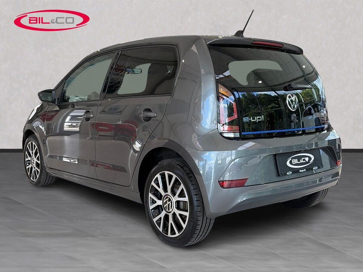 Grå VW e-up fra 2022