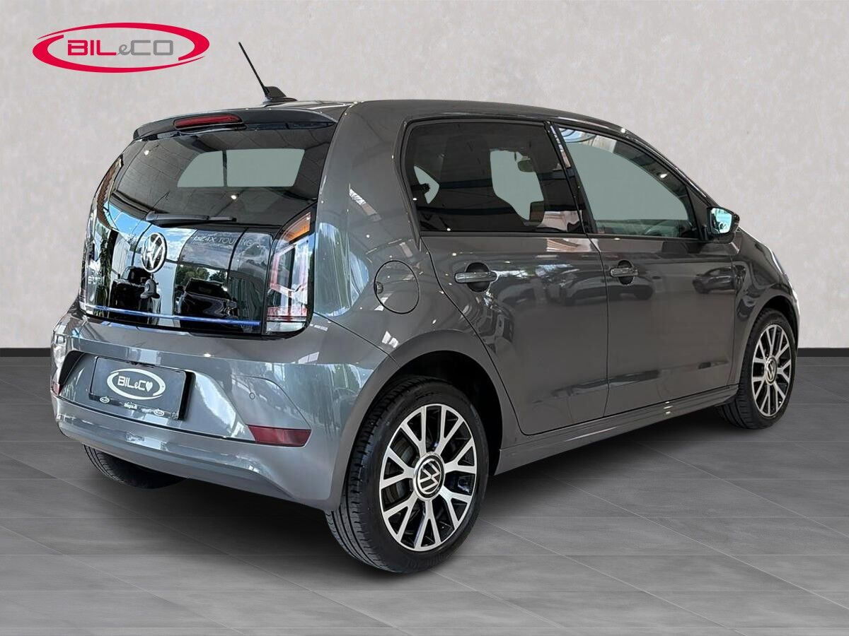 Grå VW e-up fra 2022